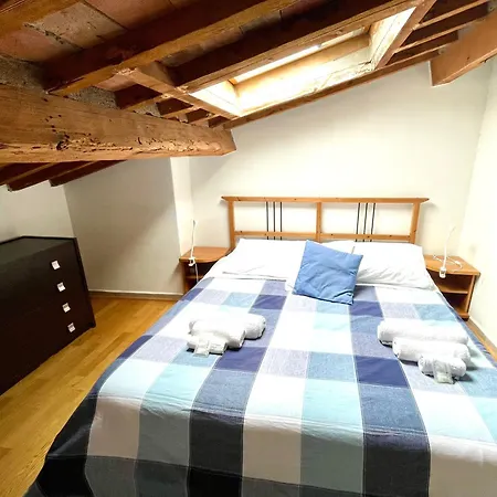 Apartment Luminosa Mansarda Vicino Al Porto *